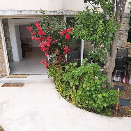 Appartement Climatise Au Calme En Provence ปิแอร์เฟอ-ดู-วา ภายนอก รูปภาพ