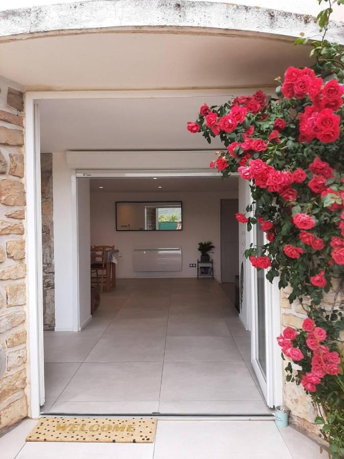 Appartement Climatise Au Calme En Provence ปิแอร์เฟอ-ดู-วา ภายนอก รูปภาพ