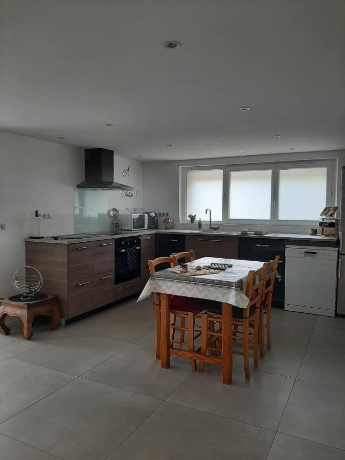 Appartement Climatise Au Calme En Provence ปิแอร์เฟอ-ดู-วา ภายนอก รูปภาพ